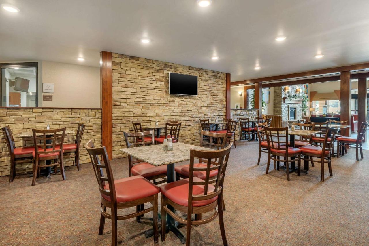 Comfort Suites Near Route 66 스프링필드 외부 사진