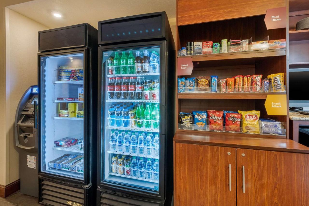 Comfort Suites Near Route 66 스프링필드 외부 사진